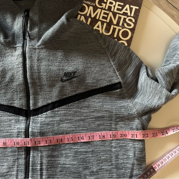 Nike Tech Knit Windrunner Hoodie Jacket Mens Size Large Gray Black 728685-043 - Picture 9 of 9
